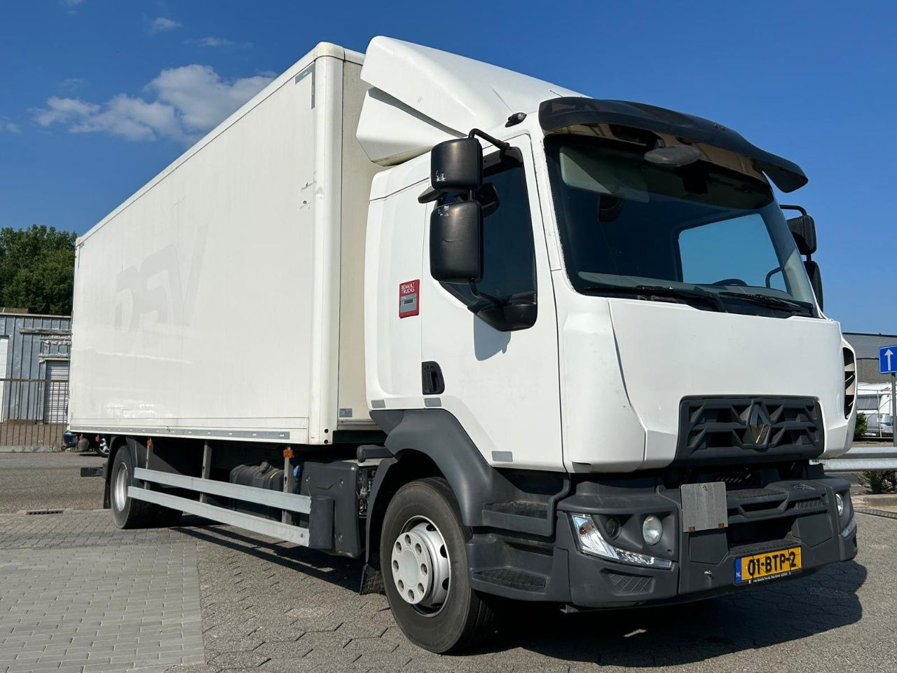 Renault D / bj. 2019 / APK / 16t - Камион фургон: снимка 1 Renault D / bj. 2019 / APK / 16t - Камион фургон: снимка 1