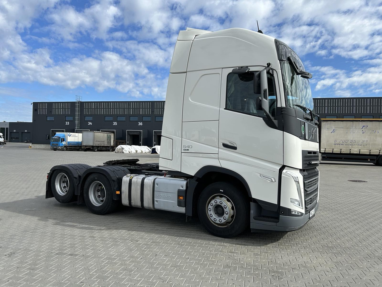 Volvo FH D13 - Влекач: снимка 4 Volvo FH D13 - Влекач: снимка 4