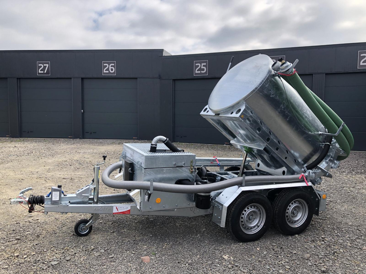 M-Vac 1,8m³ *Kippbar* Vakuum-Saugsystem / Saugfass / Sauganhänger / Saughänger M-Vac Reinigungskit - Каналопочистваща машина: снимка 1 M-Vac 1,8m³ *Kippbar* Vakuum-Saugsystem / Saugfass / Sauganhänger / Saughänger M-Vac Reinigungskit - Каналопочистваща машина: снимка 1