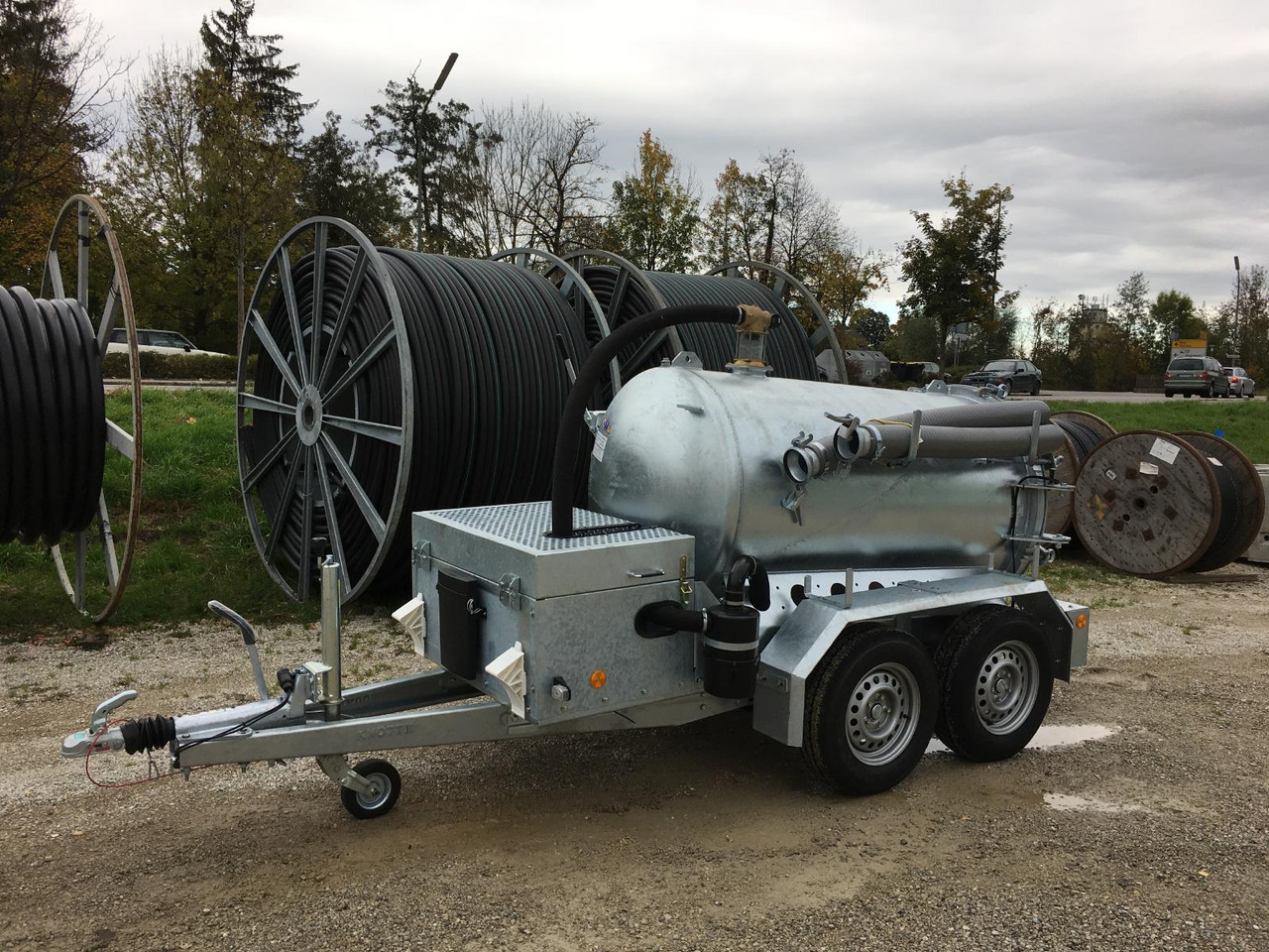 M-Vac 1500 Vacuum system specialized for drilling mud / vacuum container 1500l - Машина за хоризонтално-насочено сондиране: снимка 1 M-Vac 1500 Vacuum system specialized for drilling mud / vacuum container 1500l - Машина за хоризонтално-насочено сондиране: снимка 1
