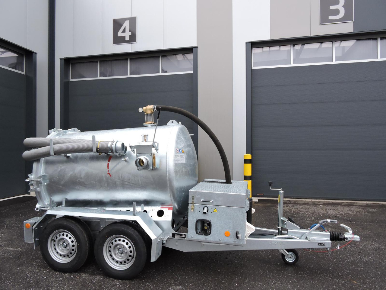 M-Vac 2000 Vacuum system specialized for drilling mud / vacuum container 2000l - Пробивна машина: снимка 4 M-Vac 2000 Vacuum system specialized for drilling mud / vacuum container 2000l - Пробивна машина: снимка 4