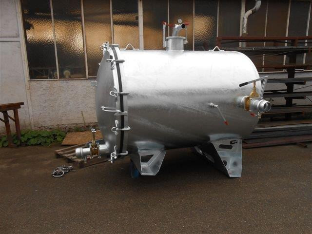 Нови Пробивна машина S-Vac 8.5m³ Saugfass Druckfass Vacuum suction systems are are fully integrated at the HDD jobsite from today.: снимка 9
