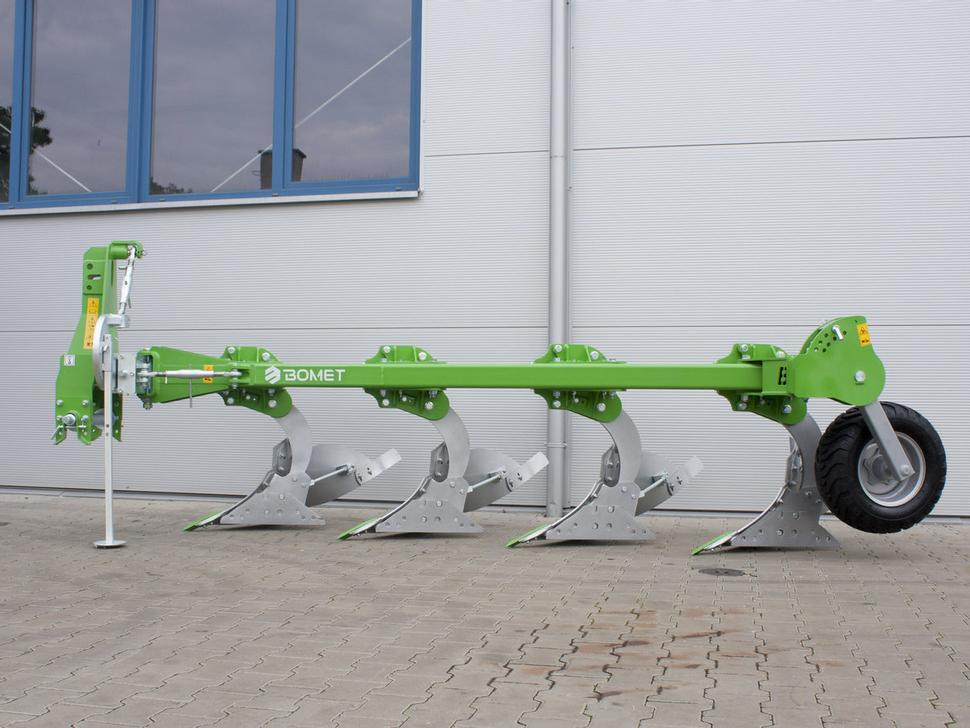 Bomet Pflüge / Single-beam plow / Charrue mono-poutre / Aratro / Плуг / Pług jednobelkowy Libra 3+1 - Плуг: снимка 3 Bomet Pflüge / Single-beam plow / Charrue mono-poutre / Aratro / Плуг / Pług jednobelkowy Libra 3+1 - Плуг: снимка 3