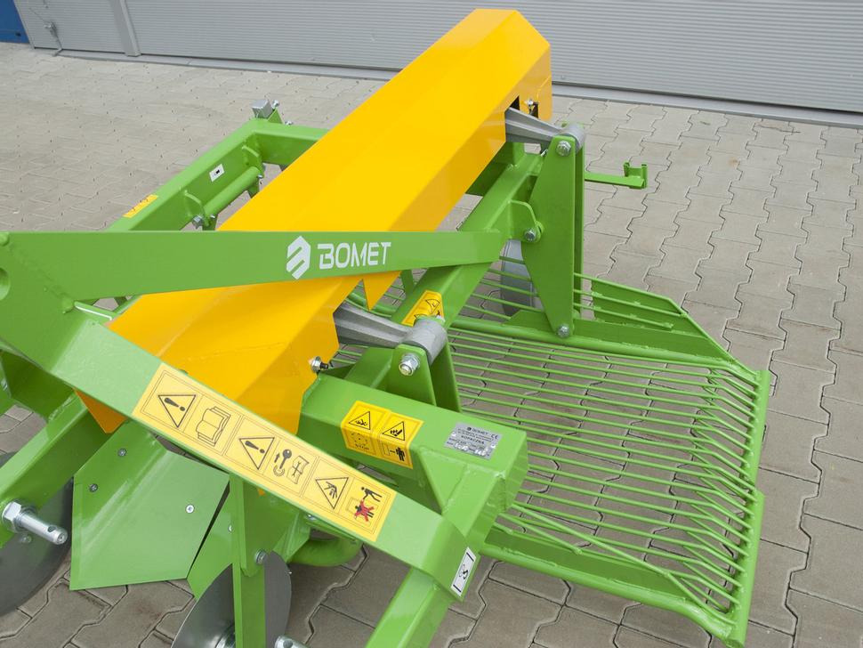Лизинг на Bomet Siebkettenroder / Potato digger / Arracheuse de pomme de terre / Scavapatate / Однорядная картофельная копалка / Kopaczka do ziemniaków Ursa Z655 Bomet Siebkettenroder / Potato digger / Arracheuse de pomme de terre / Scavapatate / Однорядная картофельная копалка / Kopaczka do ziemniaków Ursa Z655: снимка 6