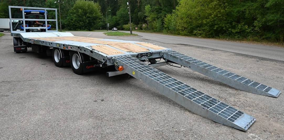 Cynkomet Plattformauflieger / Trailer / Remorque / Rimorchio a piattaforma / Remolque de plataforma / Прицеп для перевозки техники / Przyczepa maszynowa RM-240 18 t - Селскостопанско ремарке платформа: снимка 2 Cynkomet Plattformauflieger / Trailer / Remorque / Rimorchio a piattaforma / Remolque de plataforma / Прицеп для перевозки техники / Przyczepa maszynowa RM-240 18 t - Селскостопанско ремарке платформа: снимка 2