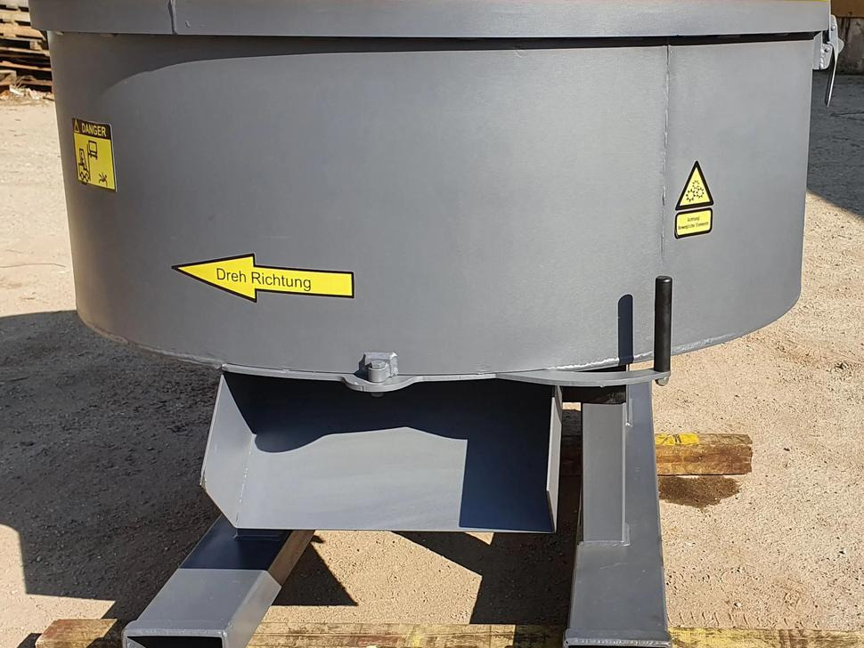 DC Betonmischer / Hydraulic concrete mixer / Malaxeur à béton hydraulique / Betoniera / Бетономешалка с гидравлическим приводом / Betoniarka hydrauliczna 1000 l - Бетонобъркачка: снимка 3 DC Betonmischer / Hydraulic concrete mixer / Malaxeur à béton hydraulique / Betoniera / Бетономешалка с гидравлическим приводом / Betoniarka hydrauliczna 1000 l - Бетонобъркачка: снимка 3