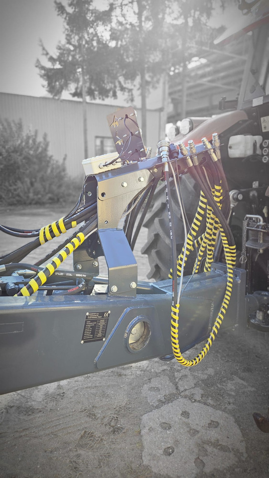 EkoAgri Hakenliftanhänger / Hooklift trailer / Remorque porte caisson / Remolque con gancho / Rimorchio a gancio /Przyczepa hakowa 18 t - Селскостопанско ремарке: снимка 4 EkoAgri Hakenliftanhänger / Hooklift trailer / Remorque porte caisson / Remolque con gancho / Rimorchio a gancio /Przyczepa hakowa 18 t - Селскостопанско ремарке: снимка 4