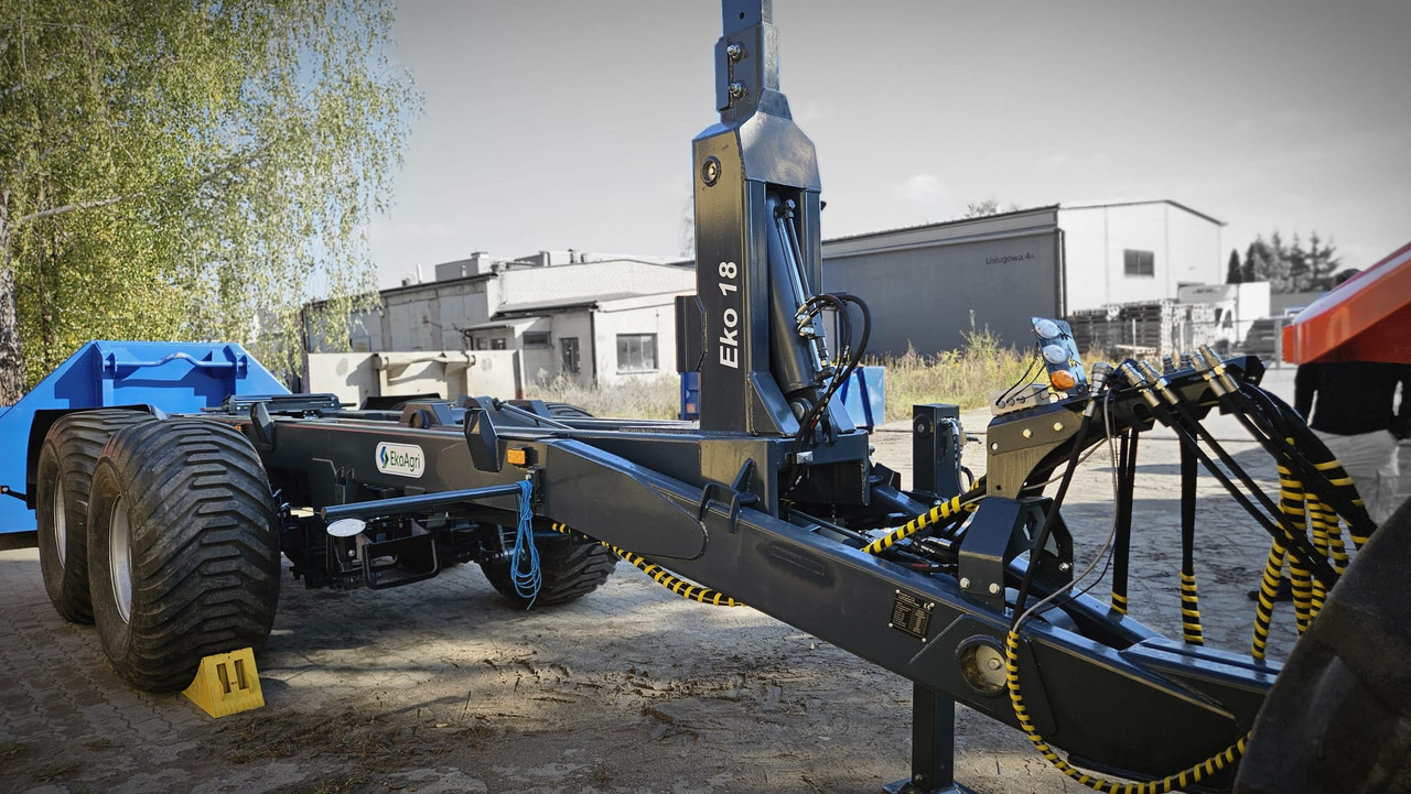 EkoAgri Hakenliftanhänger / Hooklift trailer / Remorque porte caisson / Remolque con gancho / Rimorchio a gancio /Przyczepa hakowa 18 t - Селскостопанско ремарке: снимка 2 EkoAgri Hakenliftanhänger / Hooklift trailer / Remorque porte caisson / Remolque con gancho / Rimorchio a gancio /Przyczepa hakowa 18 t - Селскостопанско ремарке: снимка 2