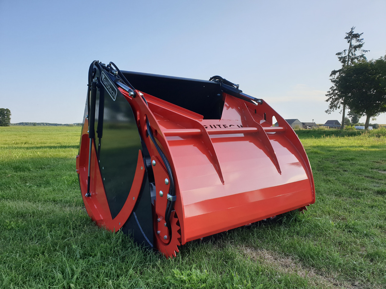 Grutech Futterverteilschaufel / Silage mixer bucket / Godet desileur / Łyżka do zadawania paszy - Оборудване за силаж: снимка 5 Grutech Futterverteilschaufel / Silage mixer bucket / Godet desileur / Łyżka do zadawania paszy - Оборудване за силаж: снимка 5