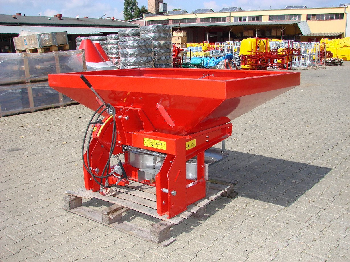 JAR-MET Düngerstreuer / Fertilizer spreader / Epandeur d'engrais / Rozsiewacz nawozów 1200 kg - Тороразпръсквачка: снимка 1 JAR-MET Düngerstreuer / Fertilizer spreader / Epandeur d'engrais / Rozsiewacz nawozów 1200 kg - Тороразпръсквачка: снимка 1