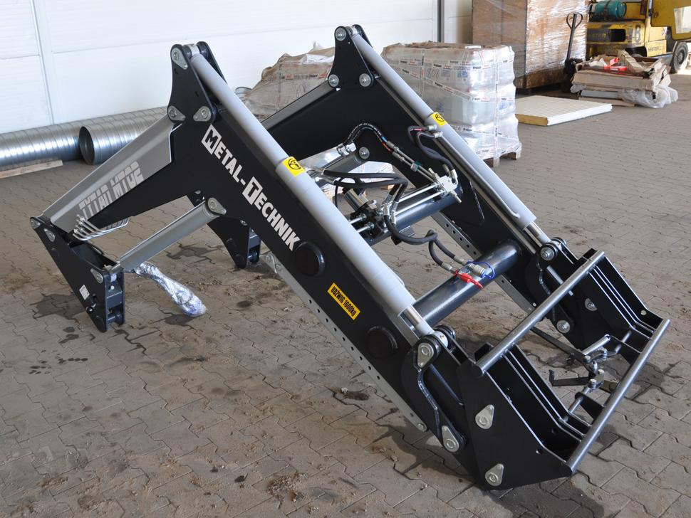 METAL-TECHNIK Frontlader / Front loader / Chargeur frontal / Caricatore frontale / Cargador fronta / Фронтальный погрузчик / Ładowacz czołowy Tytan MT-02 - Челен товарач за трактор за Прикачен инвентар: снимка 1 METAL-TECHNIK Frontlader / Front loader / Chargeur frontal / Caricatore frontale / Cargador fronta / Фронтальный погрузчик / Ładowacz czołowy Tytan MT-02 - Челен товарач за трактор за Прикачен инвентар: снимка 1