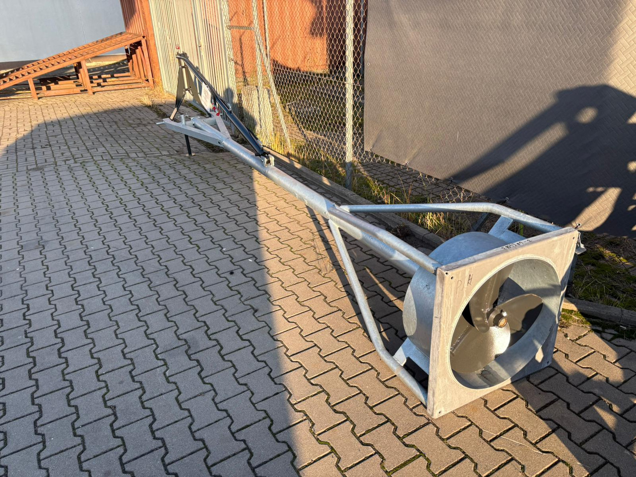 METAL-TECHNIK Güllemixer / Slurry agitator / Agitateur de lisier / Miscelatore / Смеситель жидкого удобрения / Mieszadło do gnojowicy 5,4 m - Машина за торене: снимка 1 METAL-TECHNIK Güllemixer / Slurry agitator / Agitateur de lisier / Miscelatore / Смеситель жидкого удобрения / Mieszadło do gnojowicy 5,4 m - Машина за торене: снимка 1