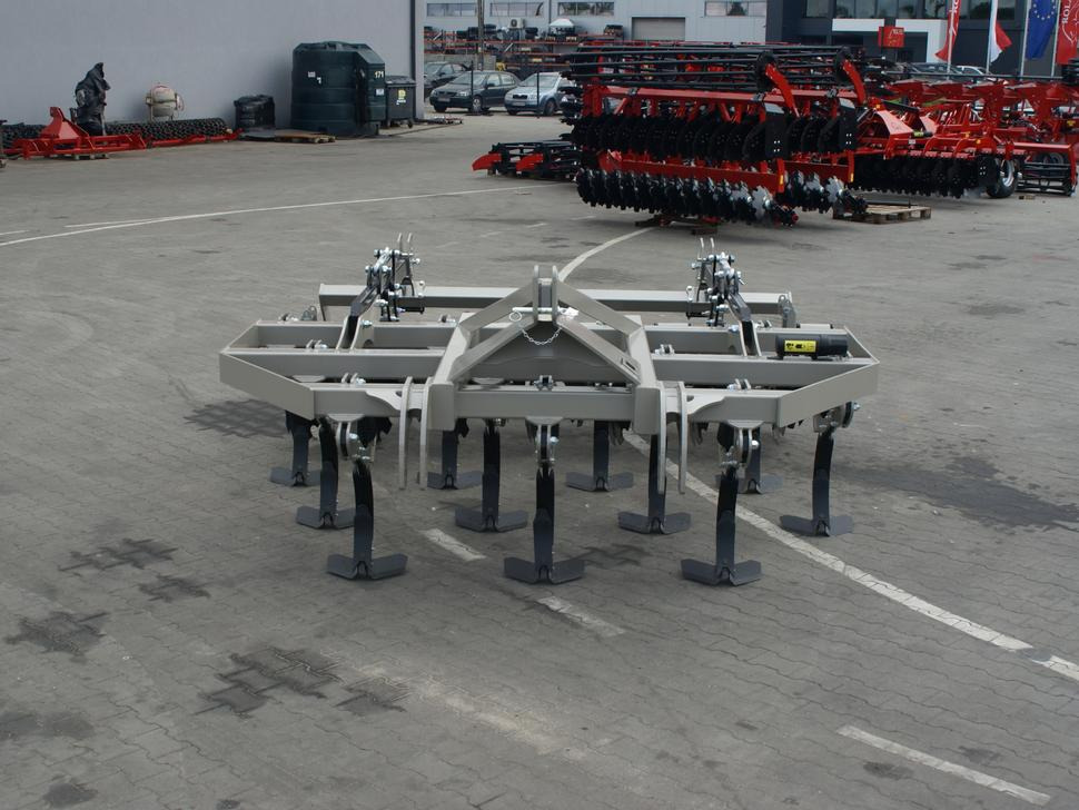 ROLEX Flügelschargrubber / No-till cultivator / Dechaumeur à dents / Aratri stoppiatori / Cultivador sin labranza / Культиватор No-till / Kultywator bezorkowy 3 m - Култиватор: снимка 4 ROLEX Flügelschargrubber / No-till cultivator / Dechaumeur à dents / Aratri stoppiatori / Cultivador sin labranza / Культиватор No-till / Kultywator bezorkowy 3 m - Култиватор: снимка 4