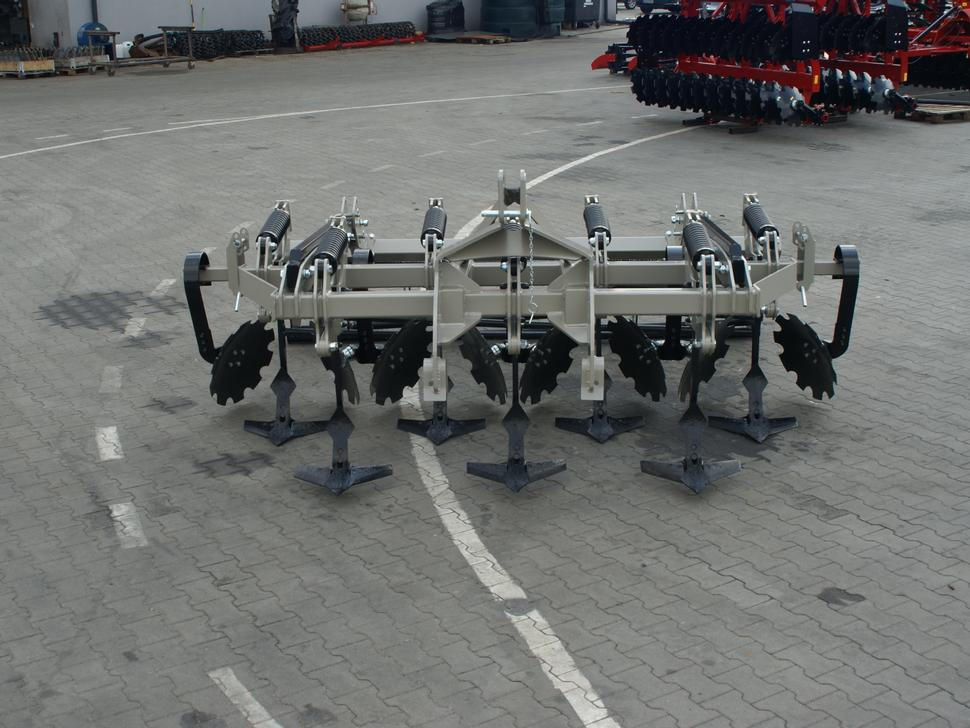 ROLEX Flügelschargrubber / Stubble cultivator / Dechaumeur à dents / Aratri stoppiatori / Стерневой культиватор / Agregat podorywkowy 3 m - Култиватор: снимка 5 ROLEX Flügelschargrubber / Stubble cultivator / Dechaumeur à dents / Aratri stoppiatori / Стерневой культиватор / Agregat podorywkowy 3 m - Култиватор: снимка 5