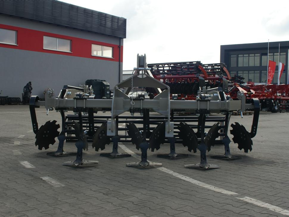 ROLEX Flügelschargrubber / Stubble cultivator / Dechaumeur à dents / Стерневой культиватор / Agregat podorywkowy 3 m - Култиватор: снимка 2 ROLEX Flügelschargrubber / Stubble cultivator / Dechaumeur à dents / Стерневой культиватор / Agregat podorywkowy 3 m - Култиватор: снимка 2
