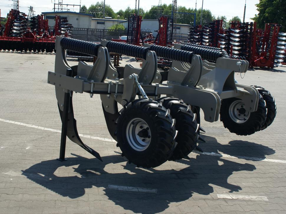 Нови Продълбочител ROLEX Tiefenlockerer / Subsoiler / Décompacteur / Dissodatori / Subsolador / Глубокорыхлитель / Głębosz typ V 3 m: снимка 6