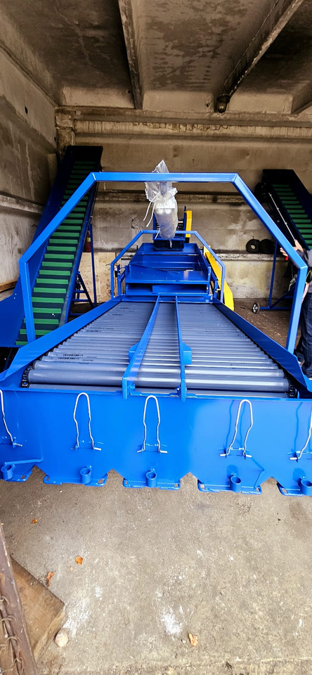 Нови Техника за картофи ROLMET Kartoffelsortierer / Potato sorting machine / Trieuse de pomme de terre / Selezionatrice per patate / Clasificador de patatas / Картофелесортировочная машина / Sortownik do ziemniaków M614/2: снимка 13