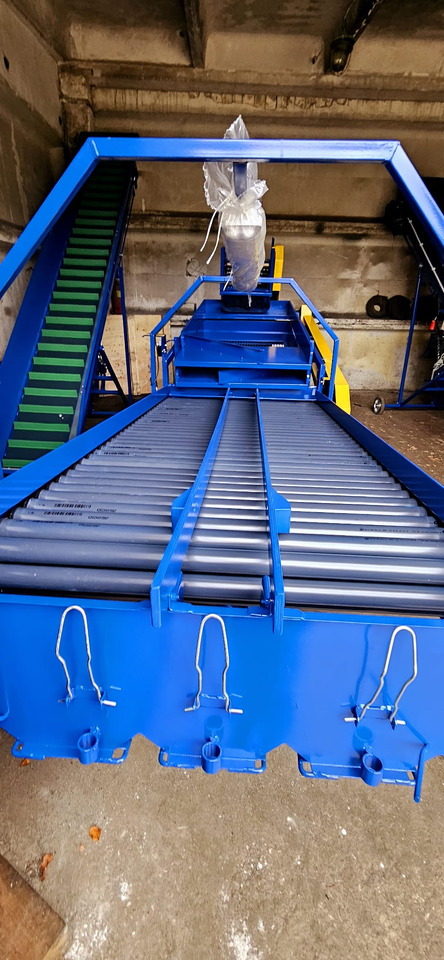 ROLMET Kartoffelsortierer / Potato sorting machine / Trieuse de pomme de terre / Selezionatrice per patate / Clasificador de patatas / Картофелесортировочная машина / Sortownik do ziemniaków M614/2 - Техника за картофи: снимка 4 ROLMET Kartoffelsortierer / Potato sorting machine / Trieuse de pomme de terre / Selezionatrice per patate / Clasificador de patatas / Картофелесортировочная машина / Sortownik do ziemniaków M614/2 - Техника за картофи: снимка 4