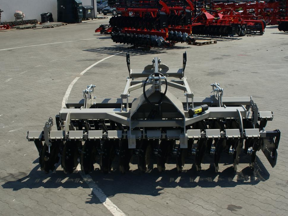 Rolex Scheibenegge / Disc harrow with hydropack / Déchaumeur à disques avec support semoir / Erpice a dischi / Cultivador de discos con hydropack / Дисковая борона с гидропаком 3 m - Дискова брана: снимка 5 Rolex Scheibenegge / Disc harrow with hydropack / Déchaumeur à disques avec support semoir / Erpice a dischi / Cultivador de discos con hydropack / Дисковая борона с гидропаком 3 m - Дискова брана: снимка 5