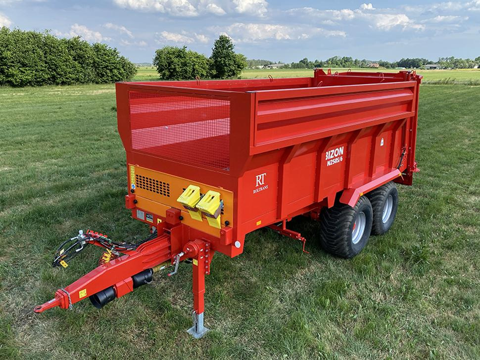 Roltrans Miststreuer / Manure spreader / Epandeur à fumier / Spandiletame / Разбрасыватель органических удобрений / Rozrzutnik obornika N205S/6 BIZON 14 t - Разпръсквач за оборски тор: снимка 1 Roltrans Miststreuer / Manure spreader / Epandeur à fumier / Spandiletame / Разбрасыватель органических удобрений / Rozrzutnik obornika N205S/6 BIZON 14 t - Разпръсквач за оборски тор: снимка 1