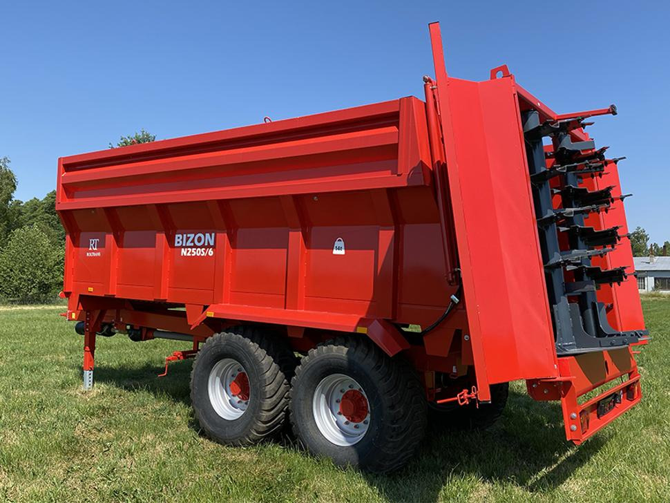 Roltrans Miststreuer / Manure spreader / Epandeur à fumier / Spandiletame / Разбрасыватель органических удобрений / Rozrzutnik obornika N205S/6 BIZON 14 t - Разпръсквач за оборски тор: снимка 5 Roltrans Miststreuer / Manure spreader / Epandeur à fumier / Spandiletame / Разбрасыватель органических удобрений / Rozrzutnik obornika N205S/6 BIZON 14 t - Разпръсквач за оборски тор: снимка 5
