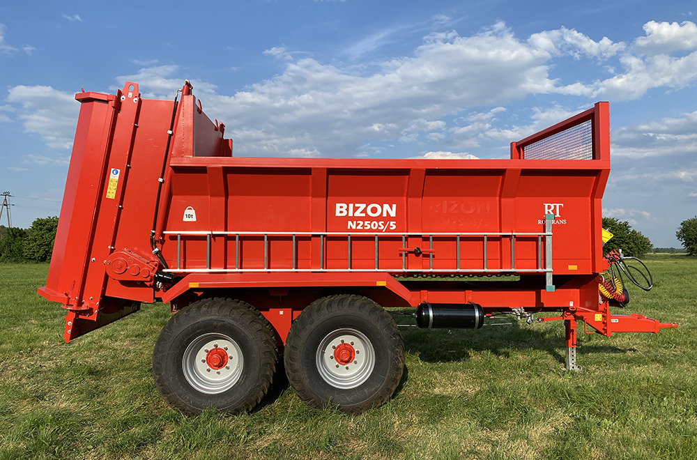 Roltrans Miststreuer / Manure spreader / Epandeur à fumier / Spandiletame / Разбрасыватель органических удобрений / Rozrzutnik obornika N250S/5 10 t - Разпръсквач за оборски тор: снимка 3 Roltrans Miststreuer / Manure spreader / Epandeur à fumier / Spandiletame / Разбрасыватель органических удобрений / Rozrzutnik obornika N250S/5 10 t - Разпръсквач за оборски тор: снимка 3