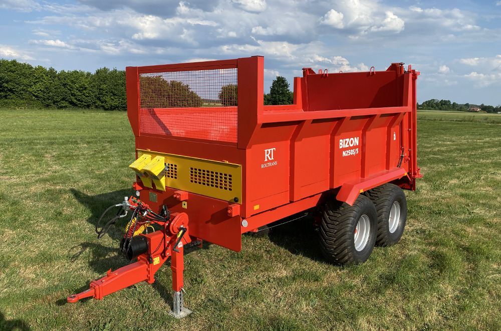Roltrans Miststreuer / Manure spreader / Epandeur à fumier / Spandiletame / Разбрасыватель органических удобрений / Rozrzutnik obornika N250S/5 10 t - Разпръсквач за оборски тор: снимка 1 Roltrans Miststreuer / Manure spreader / Epandeur à fumier / Spandiletame / Разбрасыватель органических удобрений / Rozrzutnik obornika N250S/5 10 t - Разпръсквач за оборски тор: снимка 1