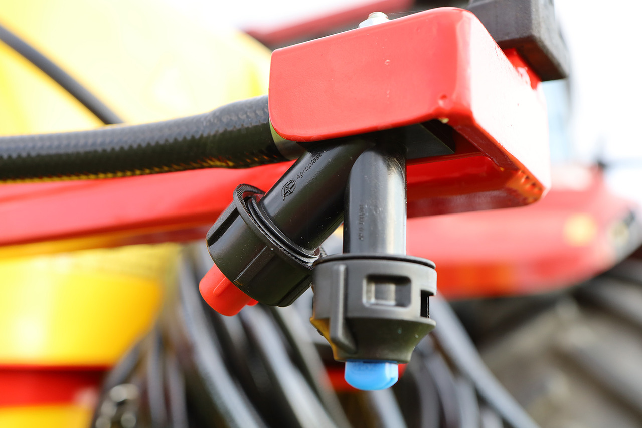 Нови Навесна пръскачка WOPROL Feldspritze / Sprayer / Pulvérisateur / Opryskiwacz 600 L: снимка 7
