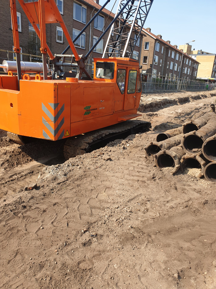 Hitachi KH-100 - Верижен кран: снимка 4 Hitachi KH-100 - Верижен кран: снимка 4
