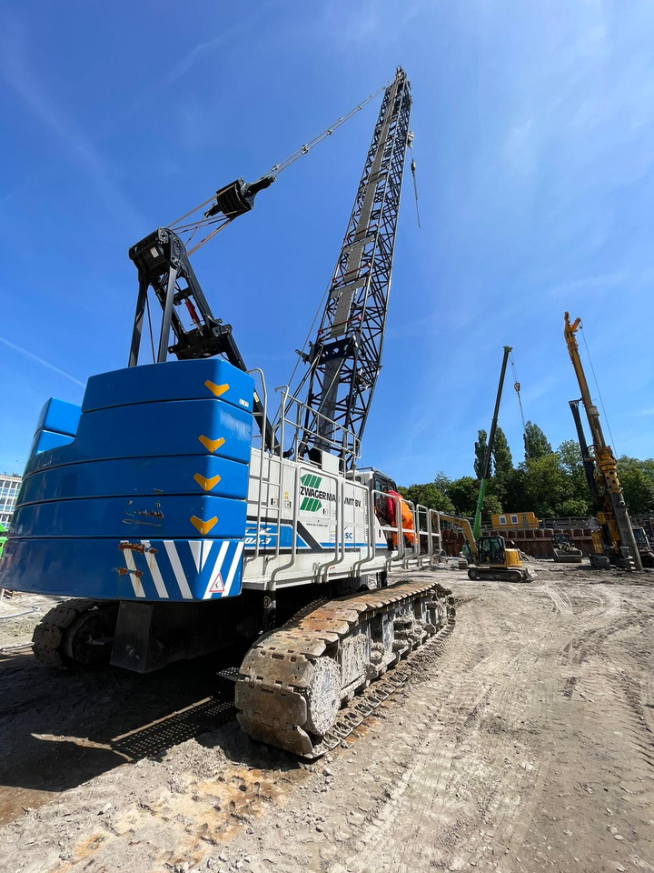 Hitachi-Sumitomo SCX 1000A-3 - Верижен кран: снимка 1 Hitachi-Sumitomo SCX 1000A-3 - Верижен кран: снимка 1