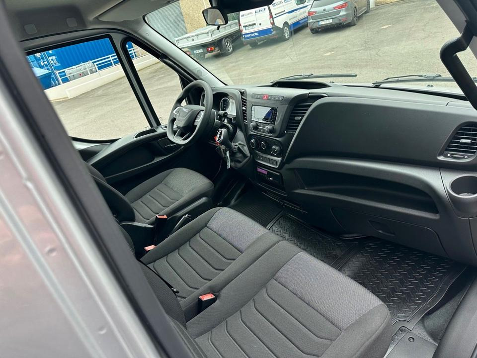 Algema IVECO FESTPLATEAU + Planenaufbau 3,6 to Nutzlast - Автовоз камион, Лекотоварен автомобил: снимка 5 Algema IVECO FESTPLATEAU + Planenaufbau 3,6 to Nutzlast - Автовоз камион, Лекотоварен автомобил: снимка 5