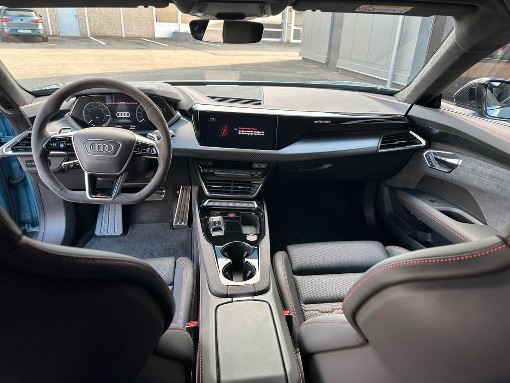 Седан Audi e-tron GT RS quattro Laser-LED+Head-Up+360* Kam: снимка 13