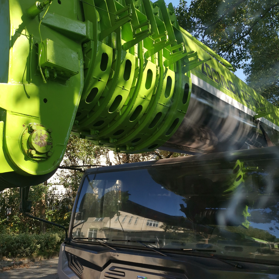 High-quality ZOOMLION ZAT1800V with HOT OFFER! - Автокран: снимка 5 High-quality ZOOMLION ZAT1800V with HOT OFFER! - Автокран: снимка 5