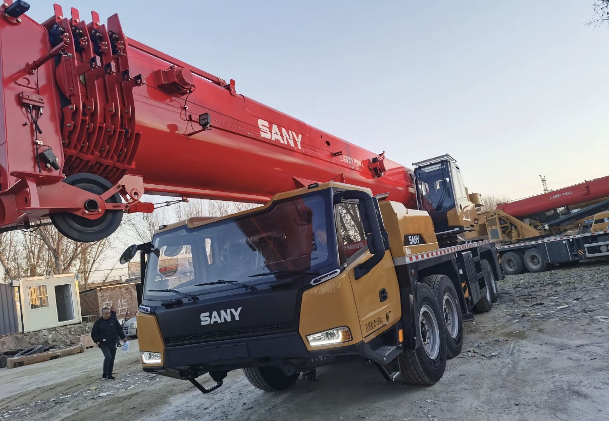 SANY STC1000C5-8 - Автокран: снимка 2 SANY STC1000C5-8 - Автокран: снимка 2