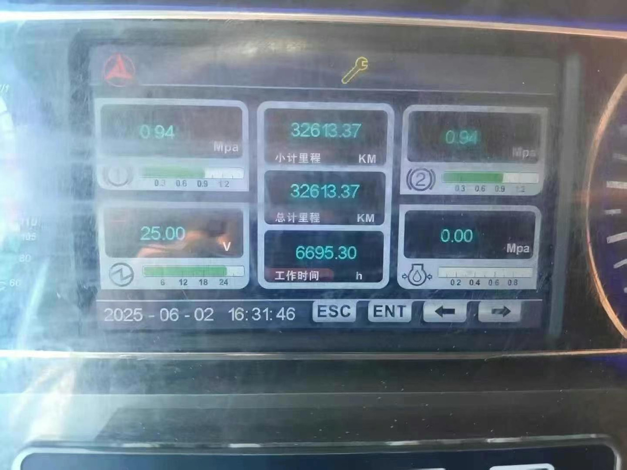 SANY STC100C7 - Автокран: снимка 2 SANY STC100C7 - Автокран: снимка 2