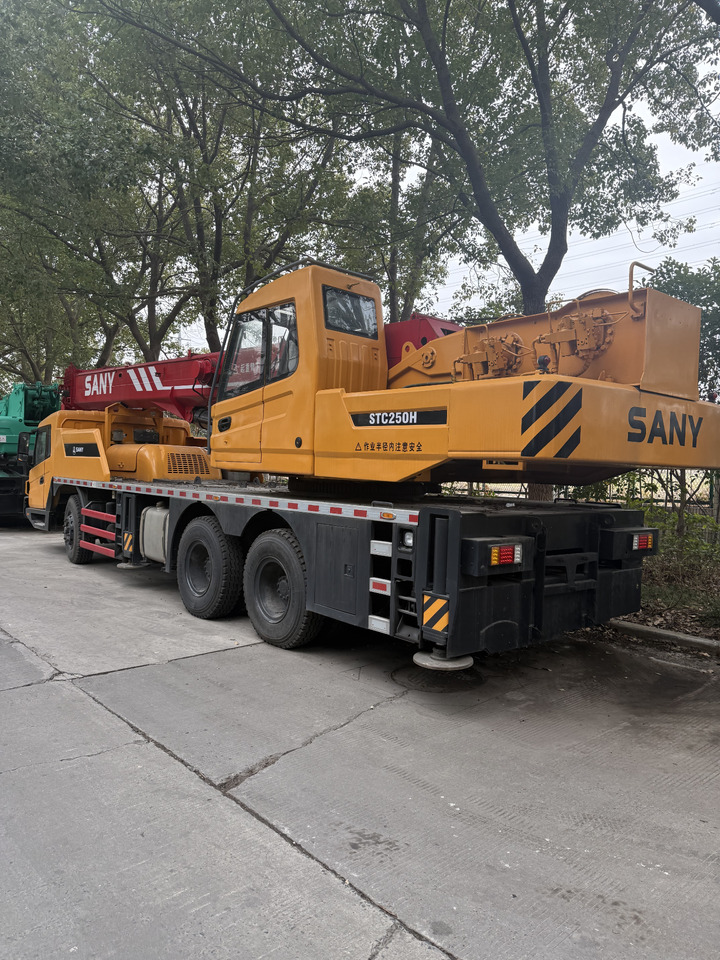 SANY STC250 - Автокран: снимка 2 SANY STC250 - Автокран: снимка 2