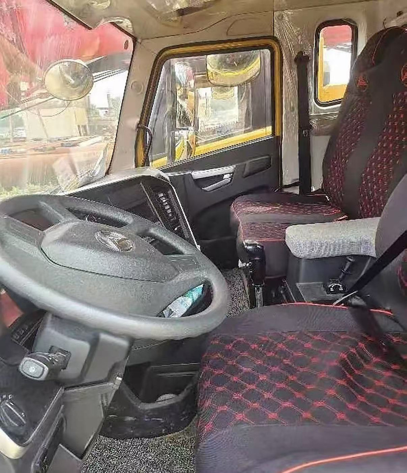 SANY STC800C5,E5,T5 - Автокран: снимка 5 SANY STC800C5,E5,T5 - Автокран: снимка 5