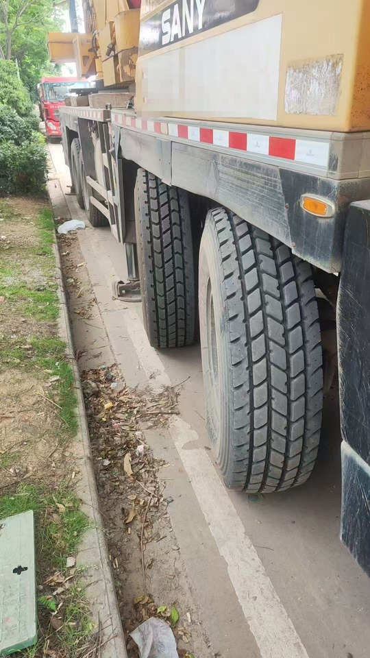 SANY STC800T5 - Автокран: снимка 2 SANY STC800T5 - Автокран: снимка 2