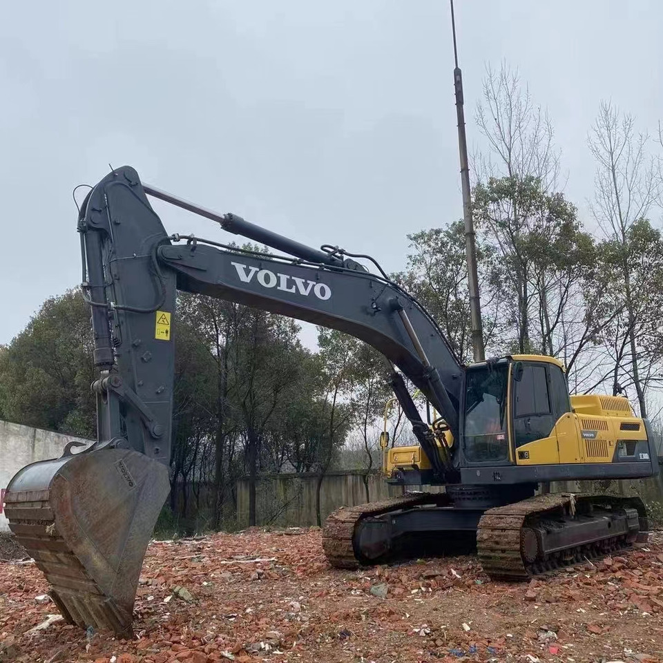 VOLVO EC380 - Верижен багер: снимка 1 VOLVO EC380 - Верижен багер: снимка 1