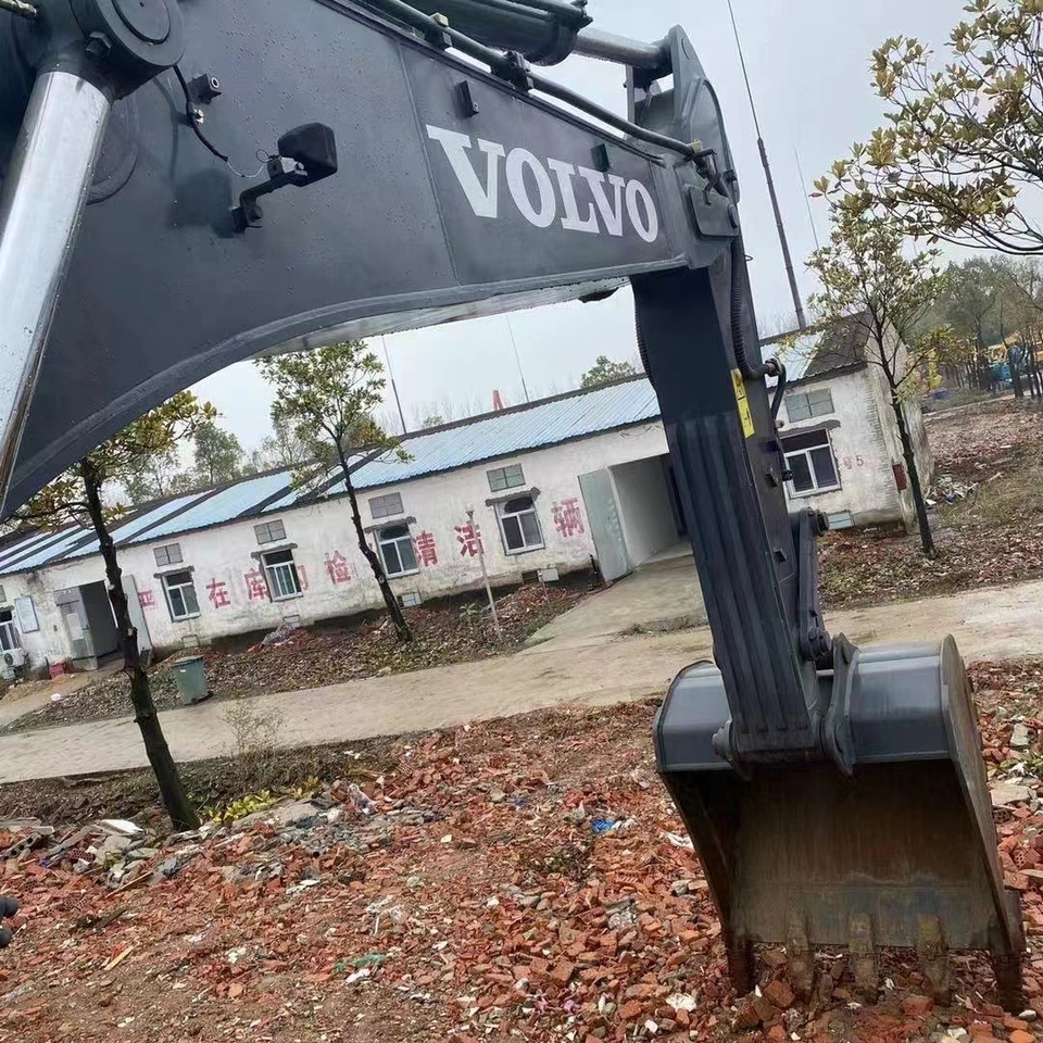 VOLVO EC380 - Верижен багер: снимка 4 VOLVO EC380 - Верижен багер: снимка 4