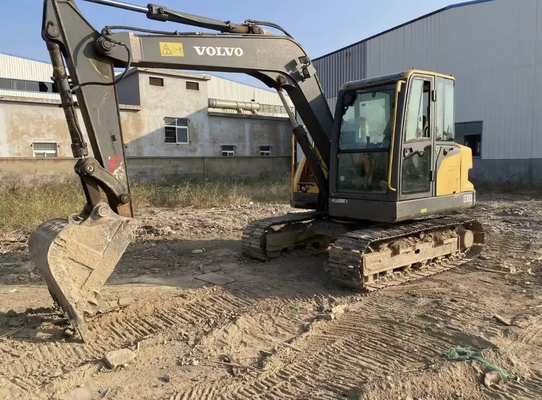 VOLVO EC80D - Верижен багер: снимка 3 VOLVO EC80D - Верижен багер: снимка 3