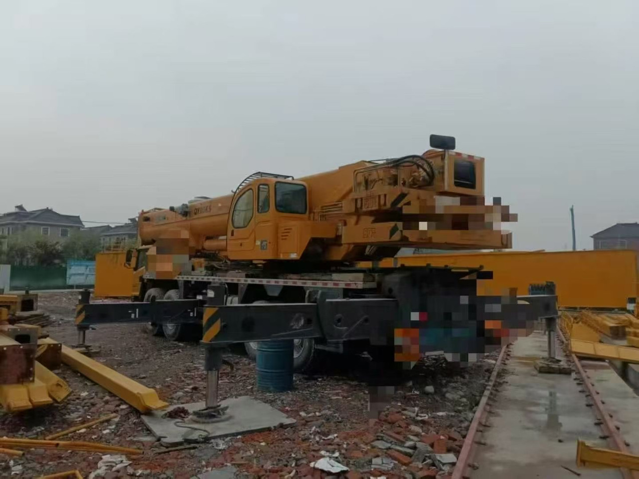 XCMG QY80K5D - Автокран: снимка 2 XCMG QY80K5D - Автокран: снимка 2