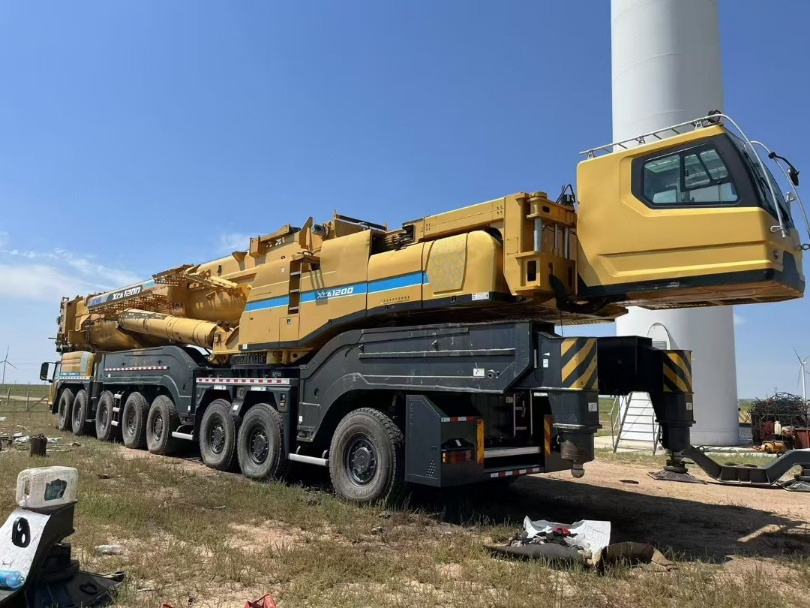 XCMG XCA1200 - Кран за всякакви терени: снимка 3 XCMG XCA1200 - Кран за всякакви терени: снимка 3