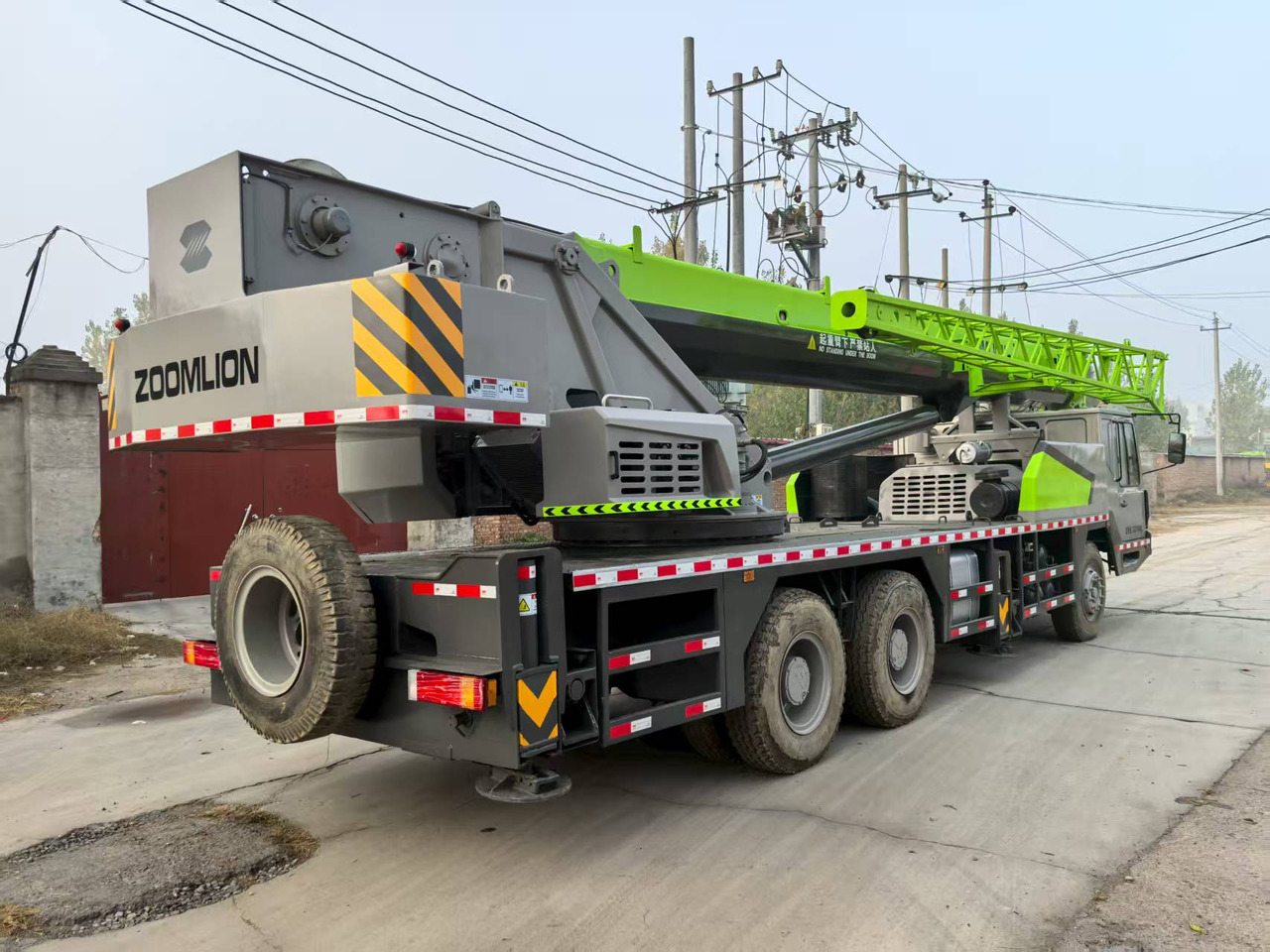 ZOOMLION ZTC250V - Автокран: снимка 3 ZOOMLION ZTC250V - Автокран: снимка 3
