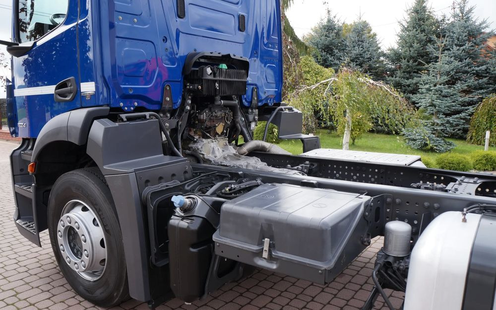 Mercedes-Benz ANTOS 1824 ACTROS EURO 6 RAMA DO ZABUDOWY ROZSTAW OSI 3.80M ANTOS 1830 1827 - Шаси кабина: снимка 5 Mercedes-Benz ANTOS 1824 ACTROS EURO 6 RAMA DO ZABUDOWY ROZSTAW OSI 3.80M ANTOS 1830 1827 - Шаси кабина: снимка 5