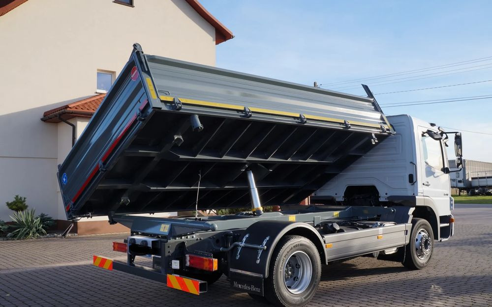Mercedes-Benz ATEGO 1518 EURO 5 WYWROTKA 3 STRONNA KIPER 1524 - Самосвал камион: снимка 5 Mercedes-Benz ATEGO 1518 EURO 5 WYWROTKA 3 STRONNA KIPER 1524 - Самосвал камион: снимка 5