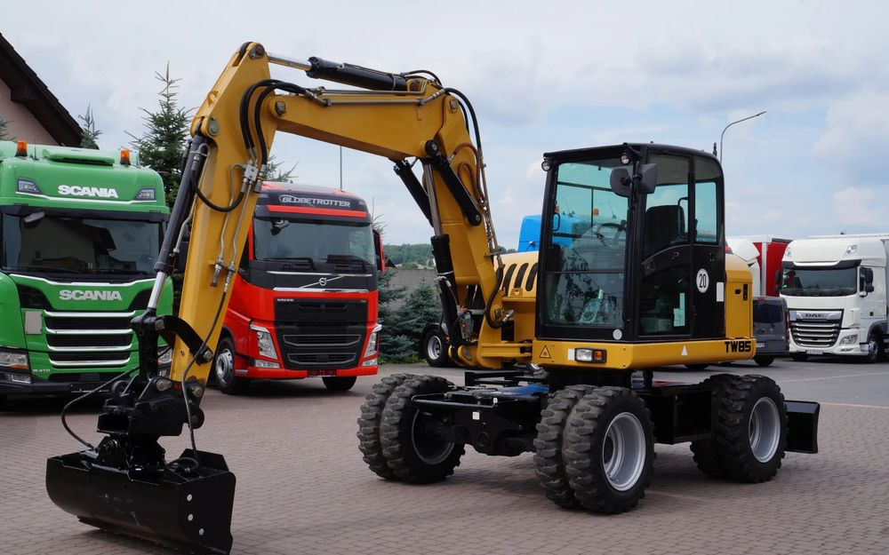 Terex TW 85 Koparka kołowa Sprowadzona silnik DEUTZ Stan Wzorowy - Колесен багер: снимка 3 Terex TW 85 Koparka kołowa Sprowadzona silnik DEUTZ Stan Wzorowy - Колесен багер: снимка 3