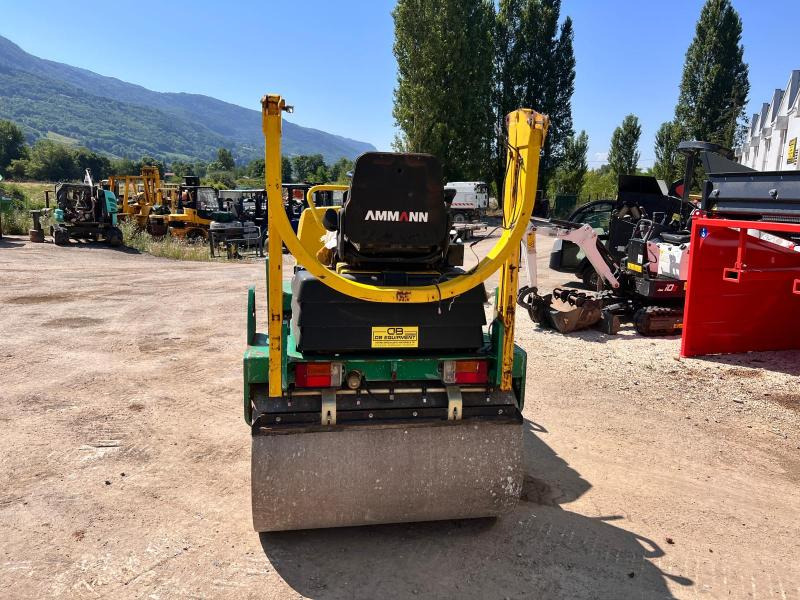 Ammann AV26-2 COMPACTEUR ROULEAU TANDEM VIBRANT ARTICULÉ - Пътен валяк: снимка 4 Ammann AV26-2 COMPACTEUR ROULEAU TANDEM VIBRANT ARTICULÉ - Пътен валяк: снимка 4