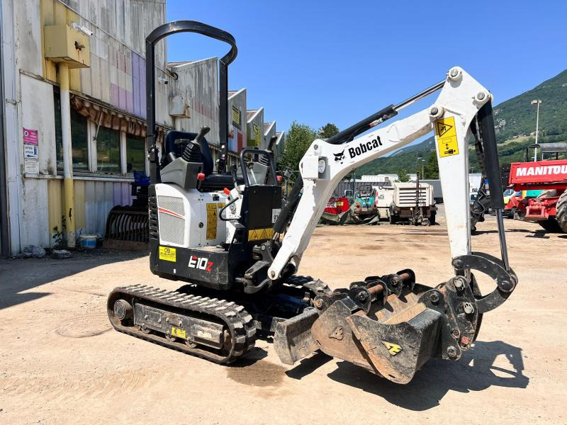 Bobcat E10 Z MINIPELLE 1T - Мини багер: снимка 4 Bobcat E10 Z MINIPELLE 1T - Мини багер: снимка 4