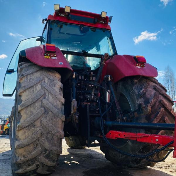 CASE IH CVX 150 - Трактор: снимка 4 CASE IH CVX 150 - Трактор: снимка 4